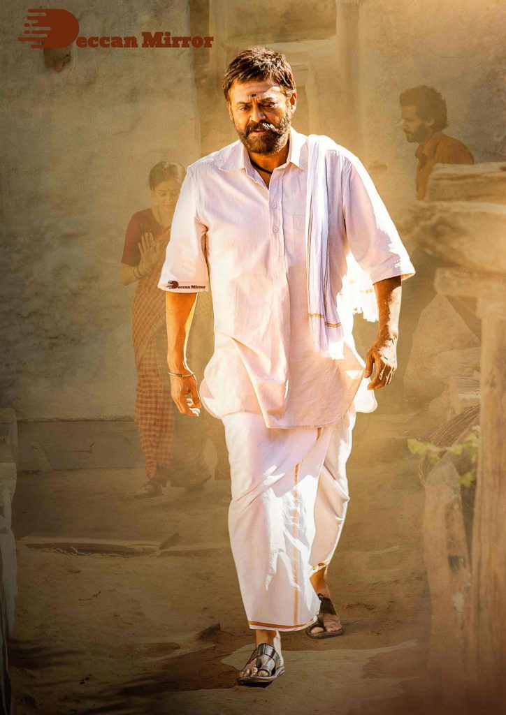 Venkatesh in traditional Telugu dress in the movie Narappa