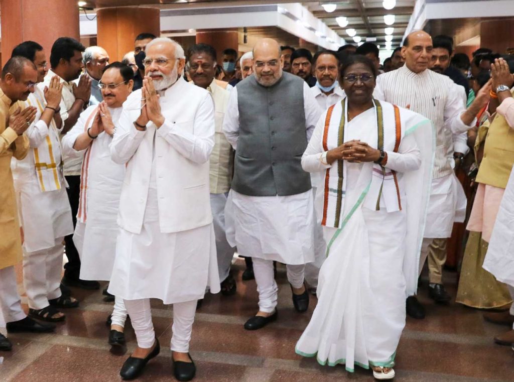 Modi-and-Murmu-file-Presidential-Nomination