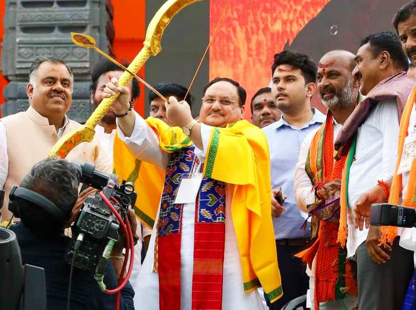 JP-Nadda-holding-a-bow-and-arrow at Hanamkonda, Telangana