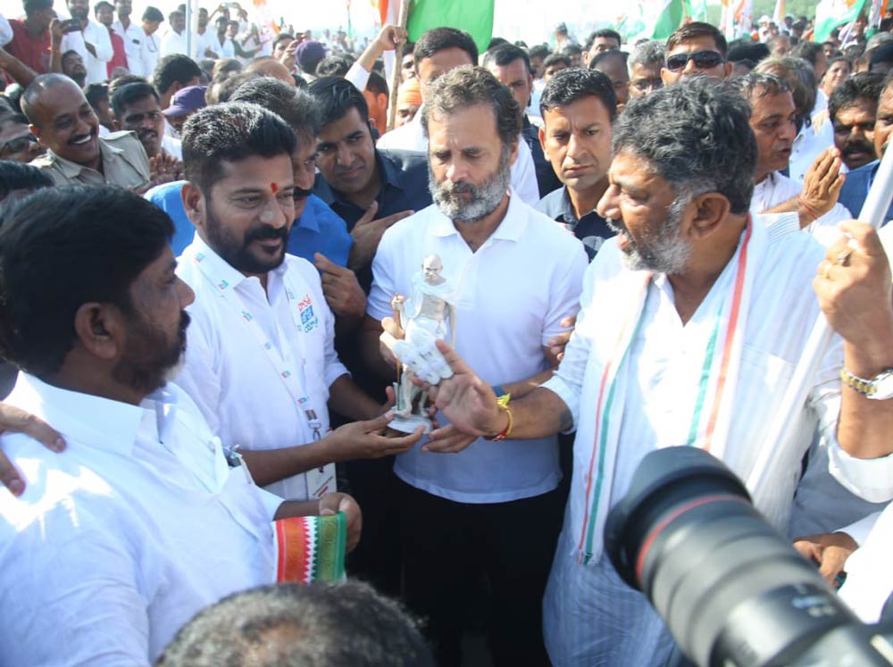 Rahul-Gandhi-in-Telangana-for-Bharat-Jodo-Yatra