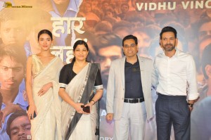 12th Fail Screening attended by Vikrant Massey, Medha Shankar, Raashi Khanna, and Vidhu Vinod Chopra