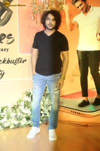 18 pages success celebration attended by nikhil siddhartha, anupama parameswaran, allu aravind and others