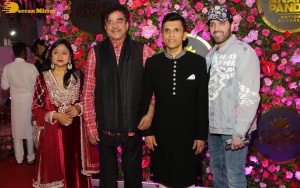 Bollywood Superstars Amitabh Bachchan, Akshay Kumar and Hrithik Roshan attend Anand Pandit's Diwali Party