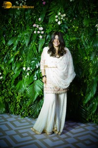 Kriti Sanon and Nupur Sanon's Diwali Party attended by Rakul Preet Singh and Ananya Panday