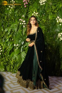 Kriti Sanon and Nupur Sanon's Diwali Party attended by Rakul Preet Singh and Ananya Panday