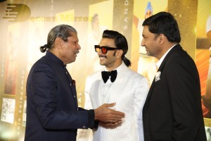 83 movie premiere held in Mumbai attended by cricketers Kapil Dev and Srikanth