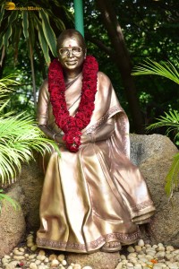 Akkineni Nageswara Rao Statue Inauguration attended by Nagarjuna, Amala, Naga Chaitanya, Akhil, Mahesh Babu, Ram Charan, Nani, and Venkiah Naidu