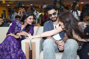 ARM (Ajayante Randam Moshanam) Pre-Release Function attended by Tovino Thomas, Krithi Shetty, and Aishwarya Rajesh