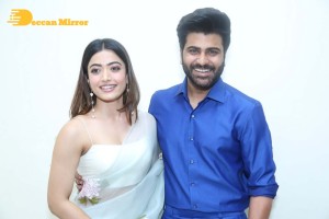 Sai Pallavi, Keerthy Suresh, Rashmika and Khushbu at the pre-release function of Aadavallu Meeku Johaarlu