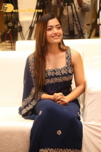 Pictures of Aadavallu Meeku Johaarlu Pre-Release Press Meet - attended by Rashmika Mandanna, Jhansi and others.