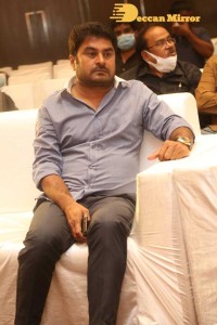 Pictures of Aadavallu Meeku Johaarlu Pre-Release Press Meet - attended by Rashmika Mandanna, Jhansi and others.