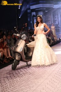 Aahana Kumra ramp walk at Bombay Times Fashion Week