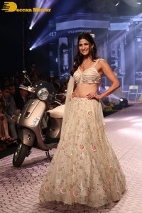 Aahana Kumra ramp walk at Bombay Times Fashion Week