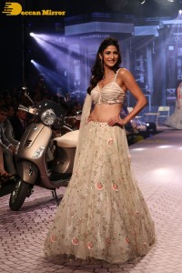 Aahana Kumra ramp walk at Bombay Times Fashion Week