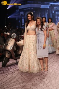 Aahana Kumra ramp walk at Bombay Times Fashion Week