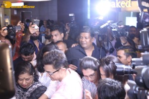 Aamir Khan eats Panipuri with fans while promoting Lal Singh Chaddha