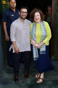 Aamir Khan launches Shobhaa De’s book Insatiable on Feb 10, 2023