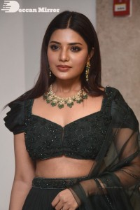 Aathmika-20