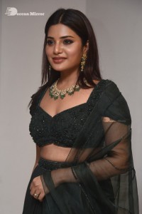 Aathmika-33