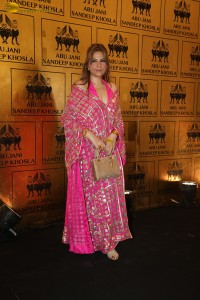 Abu Jani Sandeep Khosla Store Launch attended by Nita Ambani, Sonali Bendre, and other Celebrities