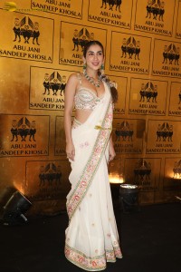 Abu Jani Sandeep Khosla Store Launch attended by Nita Ambani, Sonali Bendre, and other Celebrities