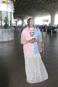 actress adah sharma spotted at mumbai airport in june 2023
