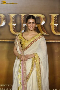 Adipurush Trailer Launch attended by Prabhas, Kriti Sanon and Om Raut