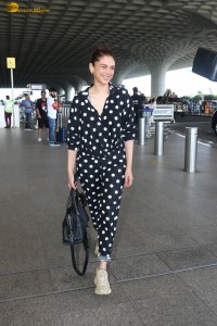 actress aditi rao hydari at airport