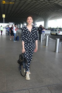 actress aditi rao hydari at airport