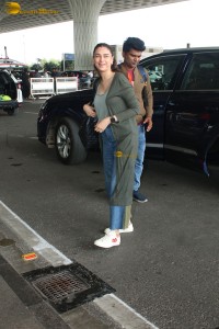 Aditi Rao Hydari gorgeous looks at mumbai airport