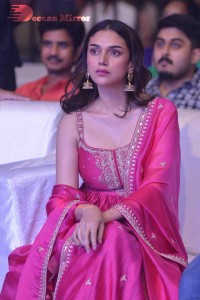 Aditi-Rao-Hydari-45