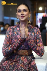 Aditi Rao Hydari looking cute at Hey Sinamika Pre-Release Function