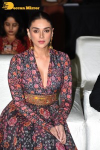 Aditi Rao Hydari looking cute at Hey Sinamika Pre-Release Function