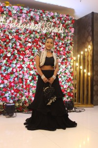 Adnaan Shaikh and Ayesha’s wedding reception attended by Akanksha Puri, Jannat Zubair, Shivani Kumari, and others