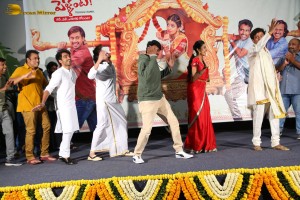 Press Meet of 'Aha Naa Pellanta' - attended by Raj Tarun, Shivani Rajashekar, Rajashekar, Jeevitha and others