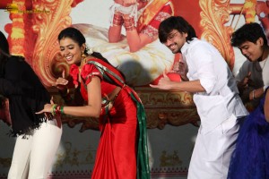 Press Meet of 'Aha Naa Pellanta' - attended by Raj Tarun, Shivani Rajashekar, Rajashekar, Jeevitha and others