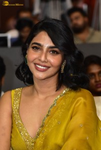 actress aishwarya lekshmi gorgeous looks in a green lehenga choli at a movie function