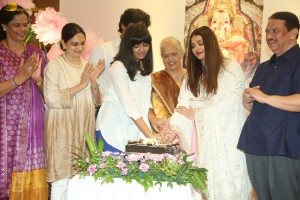 Aishwarya Rai Bachchan’s 50th Birthday celebration held with cancer patients