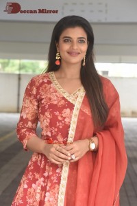 Aishwarya-Rajesh-50