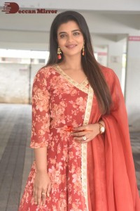 Aishwarya-Rajesh-65