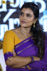 actress Aishwarya Rajesh gorgeous in a blue saree