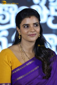 actress Aishwarya Rajesh gorgeous in a blue saree