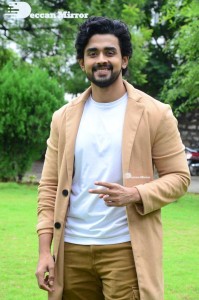 Pictures from Aakasa Veedhullo Trailer Release Event