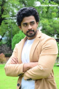 Pictures from Aakasa Veedhullo Trailer Release Event