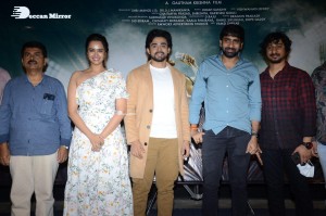 Pictures from Aakasa Veedhullo Trailer Release Event