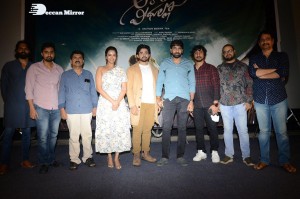 Pictures from Aakasa Veedhullo Trailer Release Event