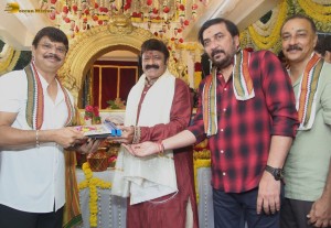 Akhanda Thaandavam Launch attended by Nandamuri Balakrishna, his daughters Brahmani and Tejaswini, and Director Boyapati Srinu