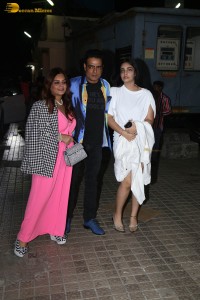 selfiee special screening attended by akshay kumar and emraan hashmi