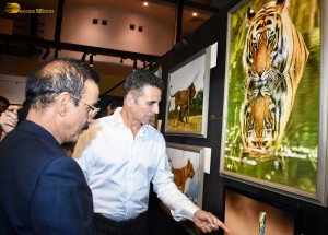 Akshay Kumar visited Dr Ramakanta Panda’s Wildlife Photography exhibition on November 25, 2023