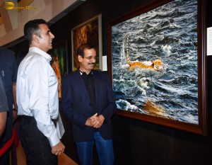 Akshay Kumar visited Dr Ramakanta Panda’s Wildlife Photography exhibition on November 25, 2023